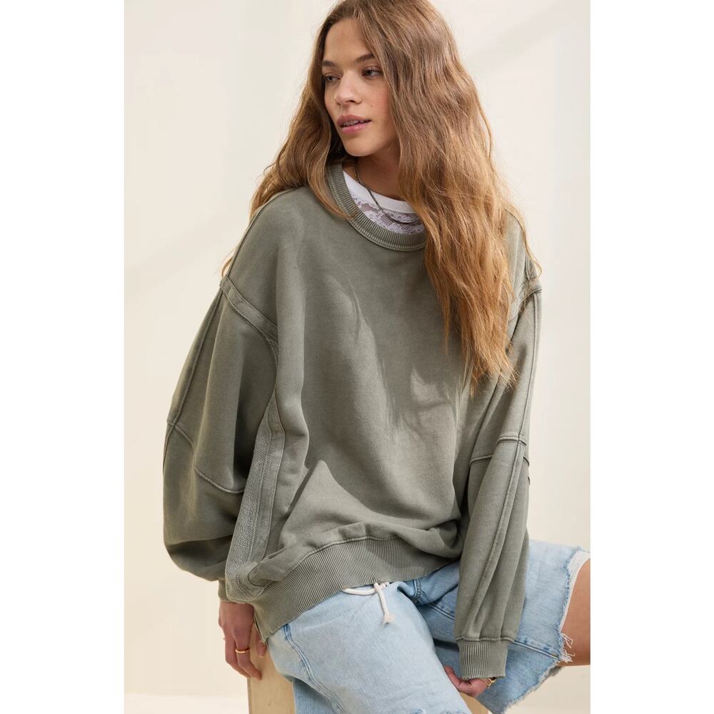 Aerie Cozy Black Crew Neck Vintage Distressed Sweater Oversized Women’s Small
